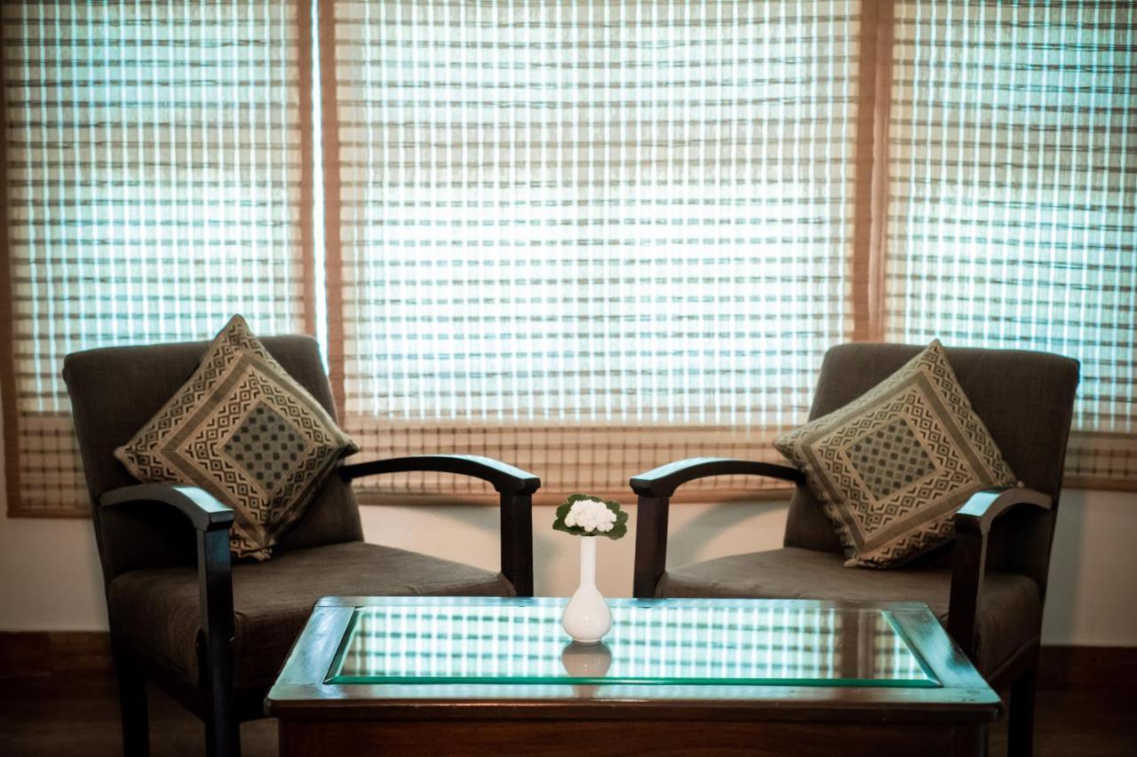 Bhikampur Lodge By Nine Hotels ナイニタール エクステリア 写真
