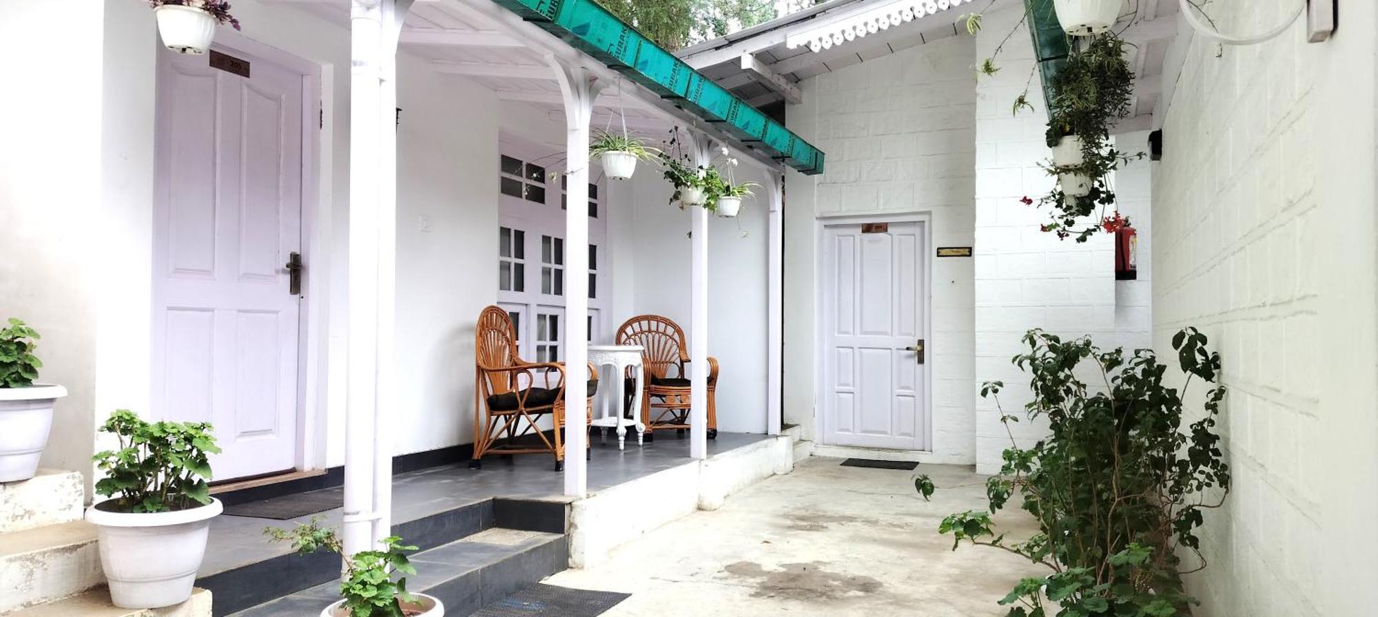 Bhikampur Lodge By Nine Hotels ナイニタール エクステリア 写真